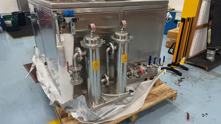 EVS 300 with the filtration skid