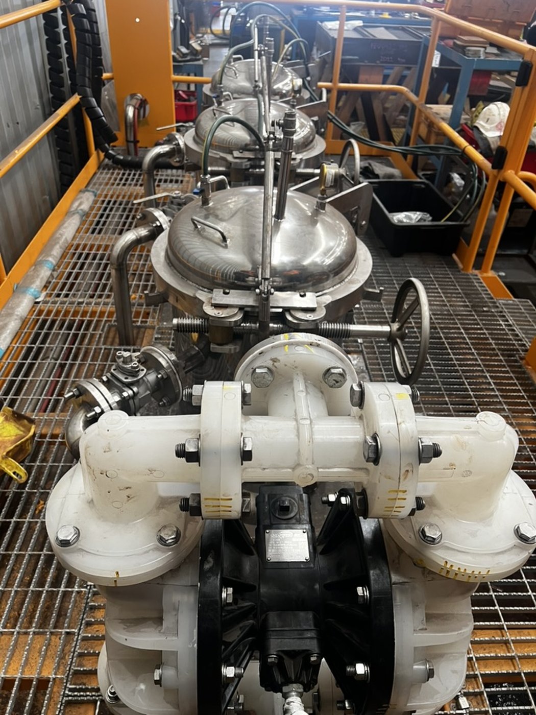 Diaphragm pump feeding the housings