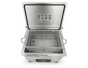 Misonics MSX 15 industrial ultrasonic cleaner &mdash; Looking into the tank &mdash; basket at drain lock