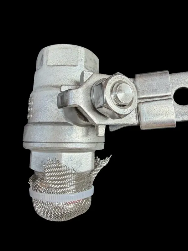 Stainless valve and sieve after paint removal