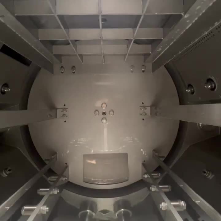 UltraWash 300 rinse jets running